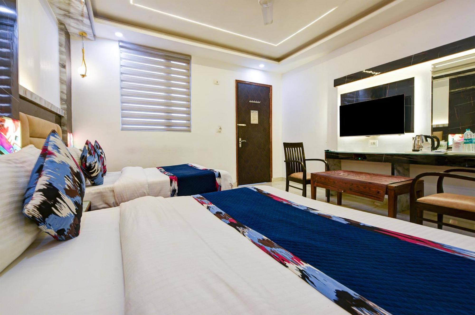 Hotel Shri Vinayak In City Centre At New Delhi Railway Station-By Rcg Hotels Luaran gambar