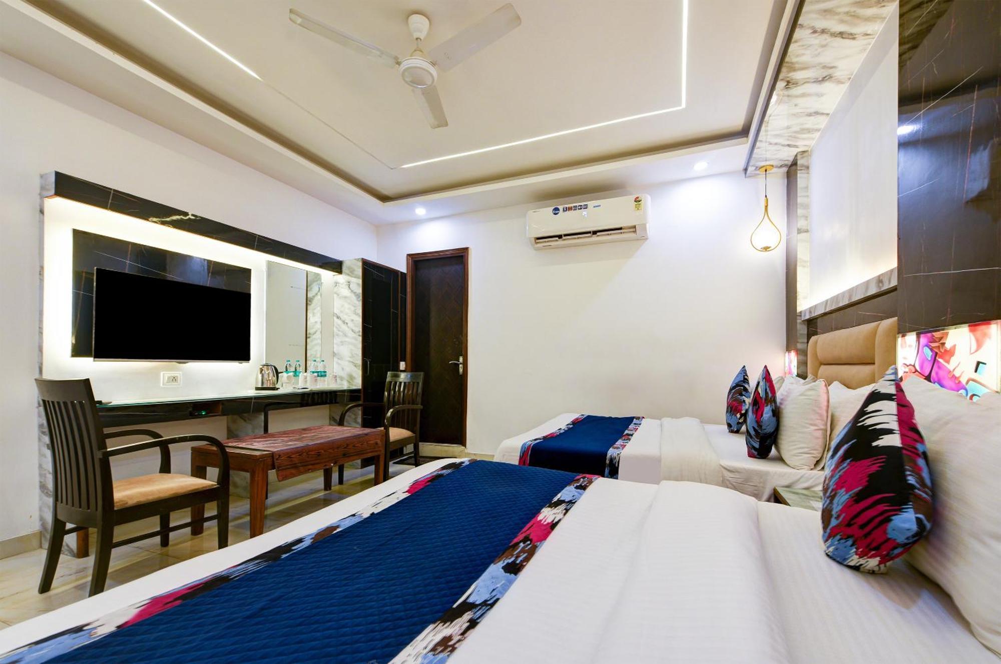 Hotel Shri Vinayak In City Centre At New Delhi Railway Station-By Rcg Hotels Luaran gambar