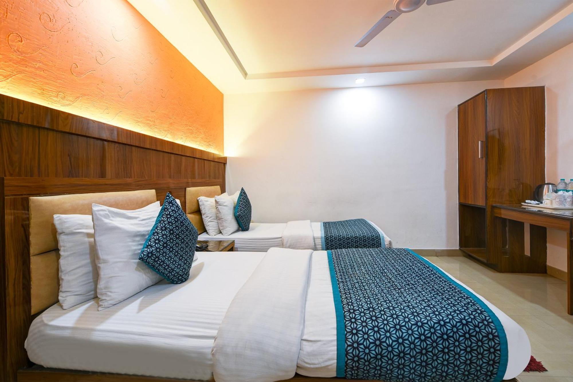 Hotel Shri Vinayak In City Centre At New Delhi Railway Station-By Rcg Hotels Luaran gambar