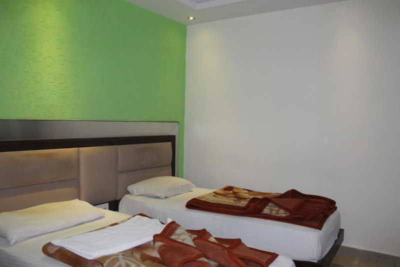 Hotel Shri Vinayak In City Centre At New Delhi Railway Station-By Rcg Hotels Luaran gambar