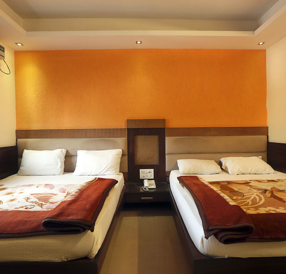 Hotel Shri Vinayak In City Centre At New Delhi Railway Station-By Rcg Hotels Luaran gambar